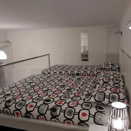 Apartment Kodaly Art