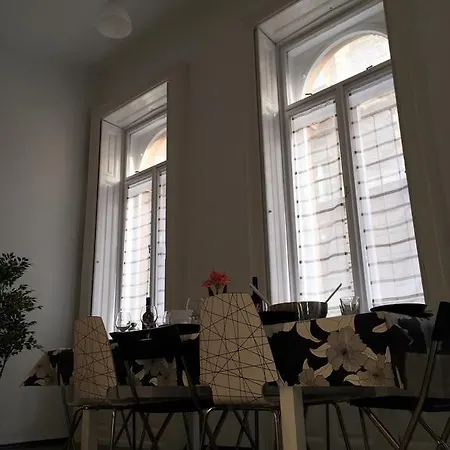 Kodaly Art Lejlighed Budapest